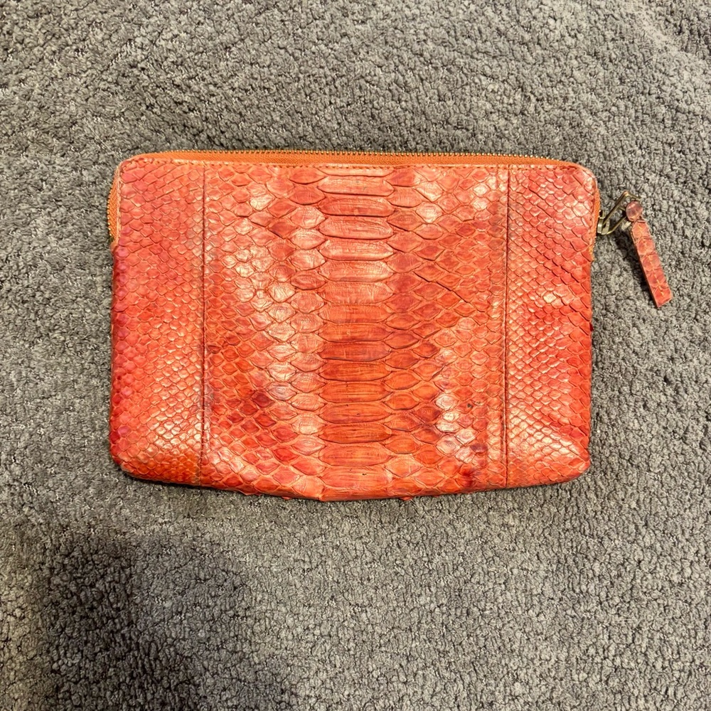 Johnny Ramli Designer Red Snakeskin Zip Bag/Clutch - Picture 13 of 16